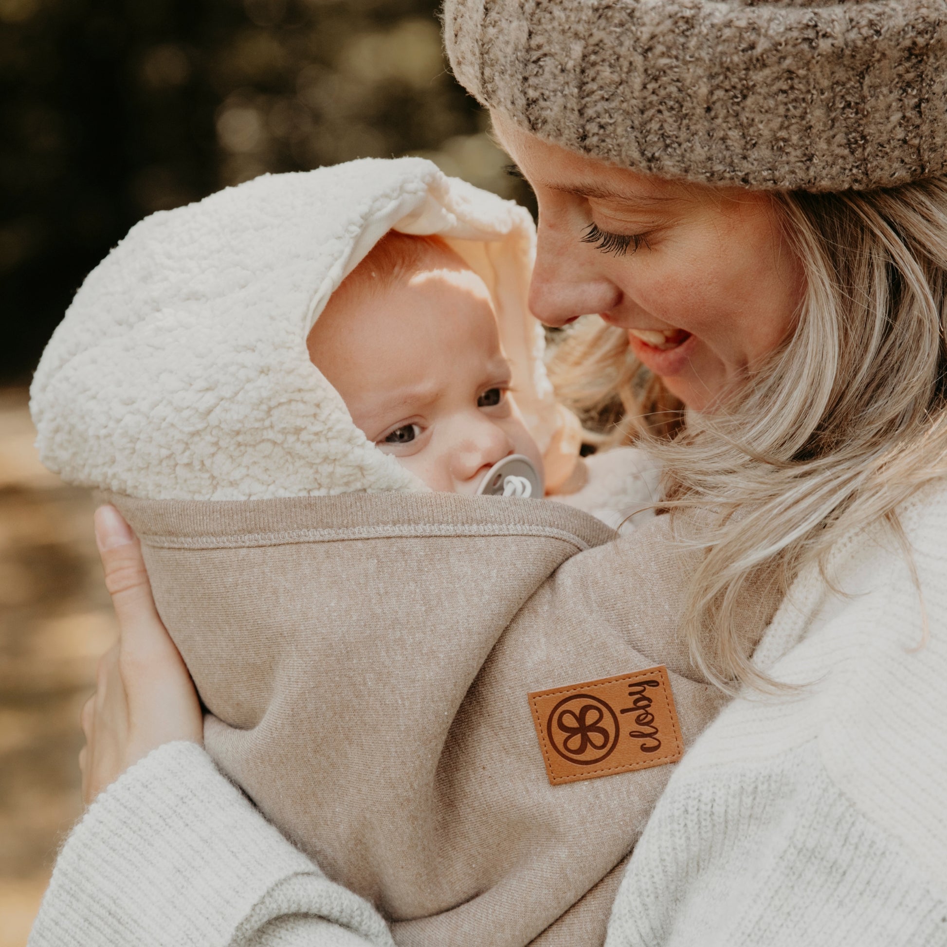 Details Bruine babydeken teddy - Cloby