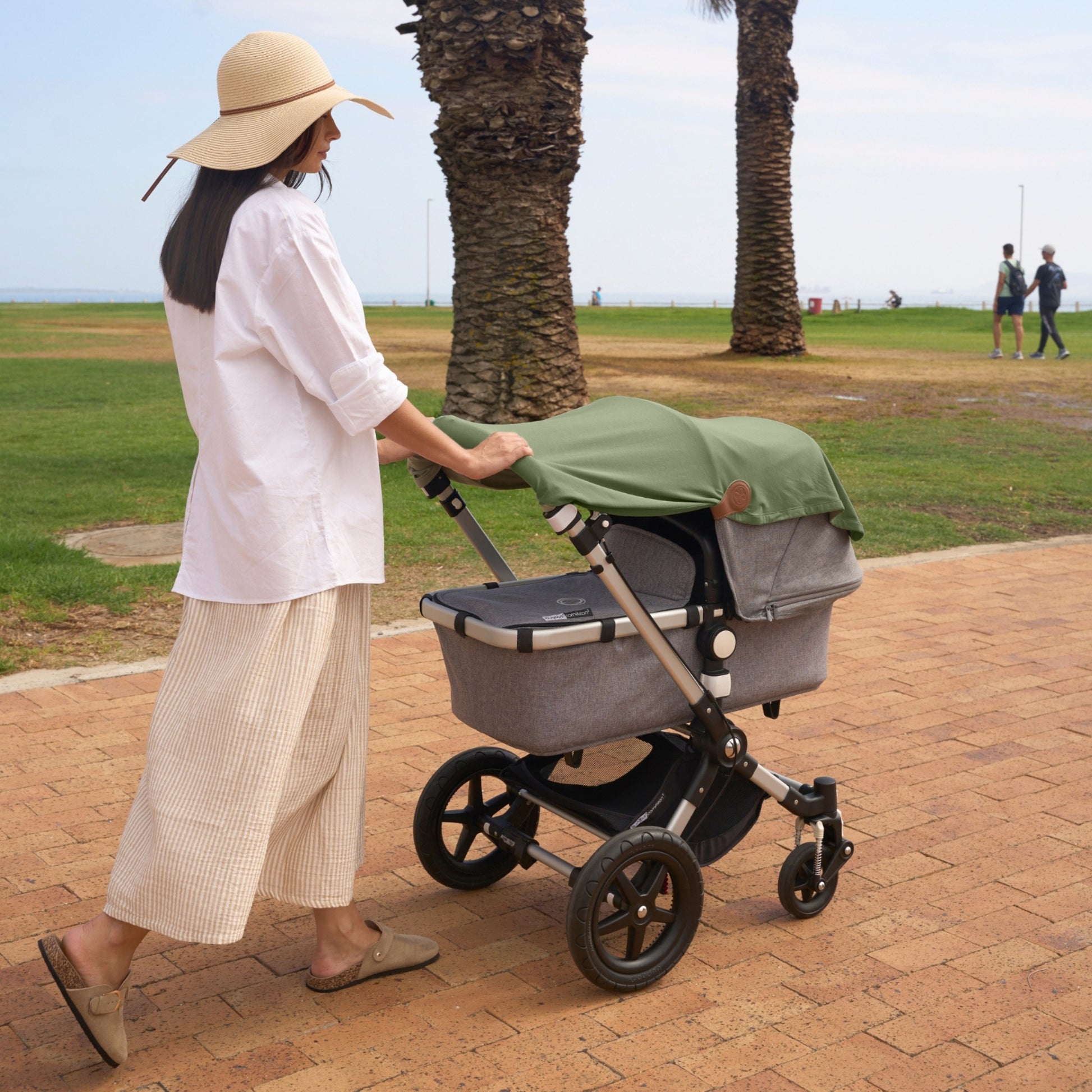 cameleon kite bugaboo UV Blanket UPF 50+ Olive Green: Naturally UPF 50+