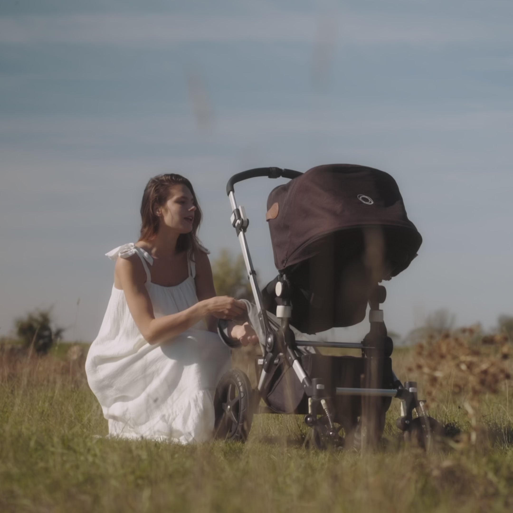 Cargar vídeo: Manta de protección UV en Stone Grey – UPF 50+